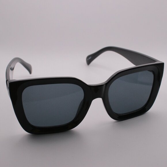 Heidi Merrick Oversized Thick Acetate Square Sunglasses Black main image 4